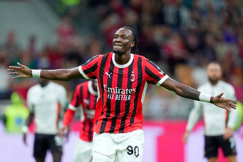 AC Milan vs Venezia dalam pertandingan Liga Italia 2024//25 di San Siro, Italia, Minggu (15/9) dini hari WIB. Foto: Serie A