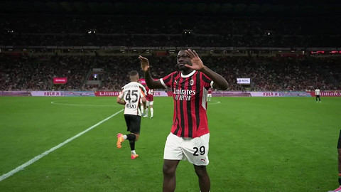AC Milan vs Venezia dalam pertandingan Liga Italia 2024//25 di San Siro, Italia, Minggu (15/9) dini hari WIB. Foto: Serie A