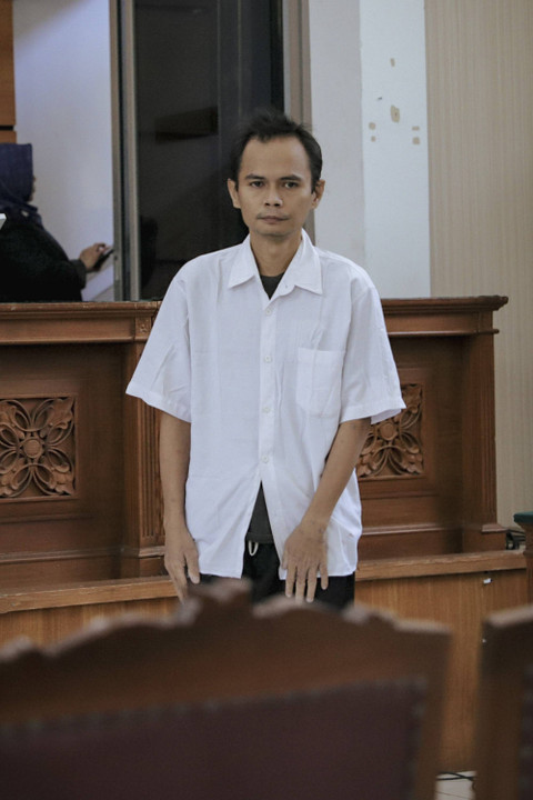 Panca Darmansyah pembunuh empat anak kandungnya jalani sidang putusan di Pengadilan Negeri Jakarta Selatan, Selasa (17/9/2024). Foto: Jamal Ramadhan/kumparan