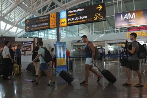 Kedatangan warga negara asing menagalami kenaikan di Bandara Internasional I Gusti Ngurah Rai Bali. Foto: Dok. Istimewa