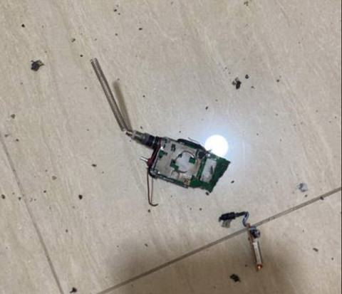 Bentuk walkie-talkie yang meledak di Lebanon viral di medsos. Foto: Screenshot X