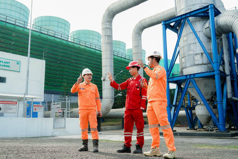 Ilustrasi pekerja PLN IP. Foto: PLN IP