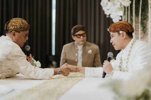 Acara pernikahan Anindyo Baskoro (Nino RAN) dan Dhabitannisa Auni. Foto: Dok. Bridestory