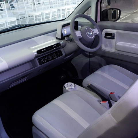 Mobil listrik Wuling Air ev Lite Long Range resmi meluncur di Indonesia, Jumat (20/9/2024). Foto: Sena Pratama/kumparan