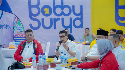 Pasangan Bacagub Sumut Bobby Nasution dan wakilnya, Surya, tunjuk Hinca Panjaitan jadi ketua tim pemenangannya.  Foto: Dok. Istimewa