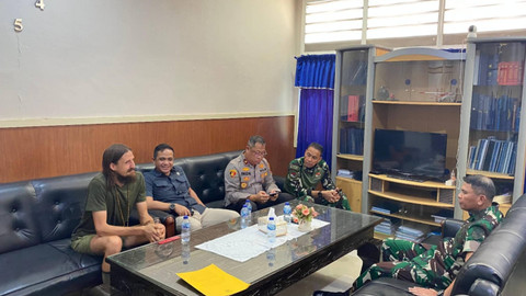 Mark Mehrtens Pilot Susi Air usai di bebaskan oleh OPM. Foto: Dok. Puspen TNI