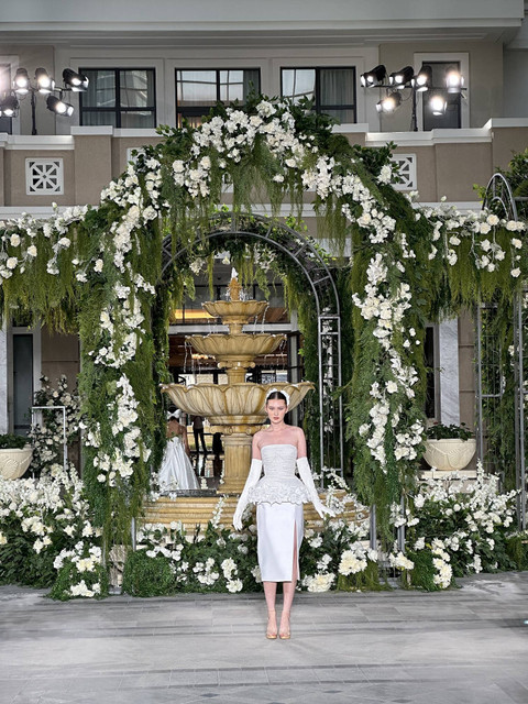 Jenama bridal SEBASTIANsposa menghadirkan gaun pernikahan dalam koleksi 'REVERIE'. Foto: Dok.  SEBASTIANsposa