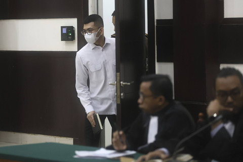 Terdakwa Yudha Afandi saat menjalankan sidang tuntutan terkait meneggelamkan Dante anak Tamara Tyasmara di Pengadilan Negeri Jakarta Timur, Jakarta, Senin, (23/9/2024). Foto: Agus Apriyanto