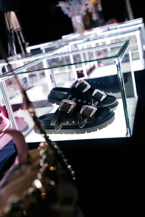 Steve Madden menggelar Steve Madden Clubhouse untuk menyambut koleksi terbaru Fall Winter 2024 dan Men's Collection. Dok: Steve Madden