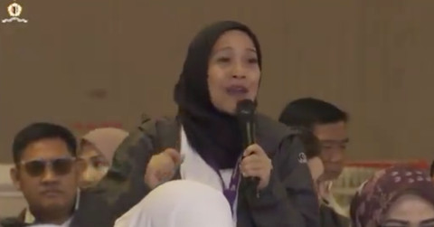 Tia Rahmania dari PDIP saat memprotes Wakil Ketua KPK Nurul Ghufron di Lemhannas, Minggu (22/9/2024). Foto: YouTube Lemhannas