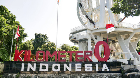 Titik Nol Kilometer Sabang. Foto: Siiiben/Shutterstock