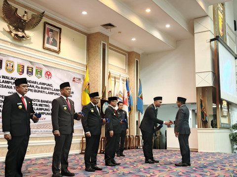Pengukuhan Pjs dan Plt lima kepala daerah yang kepala daerah oleh Pj Gubernur Lampung, Samsudin | Foto Eka Febriani / Lampung Geh