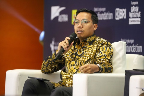 Kepala Center of Food, Energy and Sustainable Development INDEF Abra Talattov saat sesi panel kumparan Green Initiative Conference 2024 di Hotel Borobudur, Jakarta, Selasa (24/9/2024). Foto: Iqbal Firdaus/kumparan