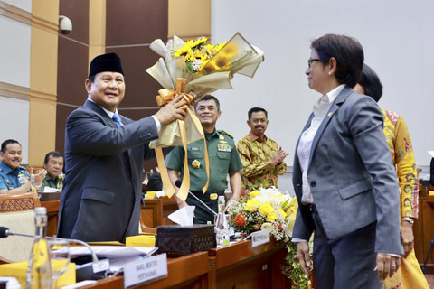 Prabowo rapat ke DPR jelang pelantikan, disambut meriah dan standing applause. Foto: Dok. Istimewa