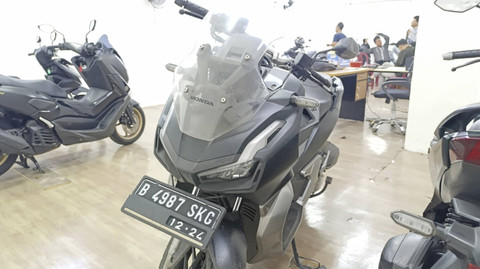 Stok motor bekas di showroom Super Motor, Jakarta Selatan. Foto: Fitra Andrianto/kumparan