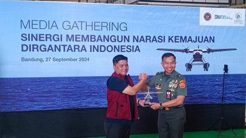 Acara Media Gathering Sinergi Membangun Narasi Kemajuan Dirgantara Indonesia di PT DI, Bandung, Jumat (27/9). Foto: Thomas Bosco/kumparan