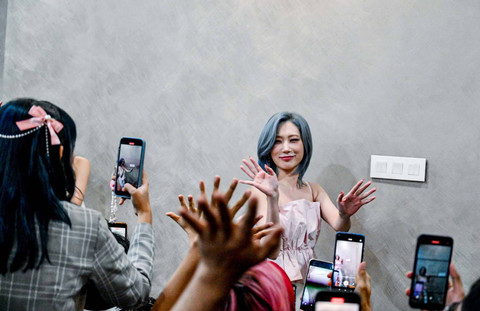 Grup K-Pop Secret Number di konferensi pers konser 'pasSworLd Concert' di Oakwood La Maison, Jakarta, Jumat (27/9/2024) Foto: Dok. Vox Populi Publicists