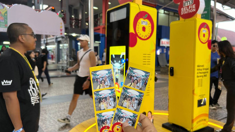 IM3 Selfie Station jadi arena untuk pengunjung berfoto