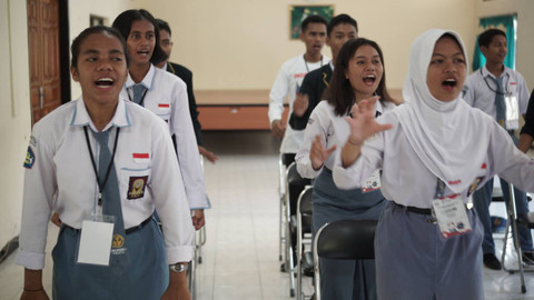 Program Afirmasi Pendidikan Menengah (ADEM) dan Afirmasi Pendidikan Tinggi (ADik) Kemendikbudristek berikan dampak signifikan terhadap akses pendidikan untuk siswa asal Papua dan daerah 3T. Foto: Dok. Kemendikbudristek