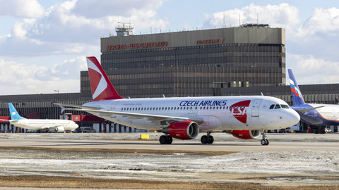 Maskapai penerbangan Czech Airlines Foto: Telsek/Shutterstock