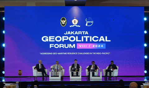 Direktur SDM dan Penunjang Bisnis Pertamina International Shipping (PIS) Surya Tri Harto dalam Jakarta Geopolitical Forum 2024 di Jakarta. Foto: PIS