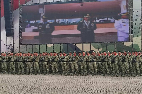 Suasana gladi bersih HUT TNI ke-79 di Monas, Jakarta Pusat, Kamis (3/10/2024). Foto: Rachmadi Rasyad/kumparan