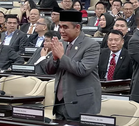 Ahmad Muzani, Ketua MPR 2024/2029, dalam sidang MPR, Kamis (3/10/2024). Foto: Dok. MPR