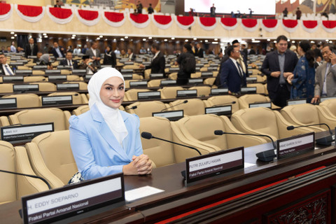 Putri Zulkifli Hasan jadi Ketua Fraksi PAN DPR. Foto: Dok. Istimewa