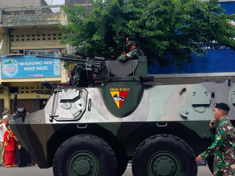 Alutsista yang dipamerkan di defile perayaan HUT RI TNI ke-79 di Jalan Sudirman Palembang, Foto : Abdullah Toriq/Urban Id