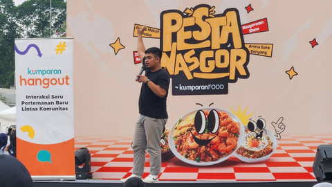 Talkshow kumparan Hangout 'Storytelling Lewat Makanan' bersama content creator @qodridio di Pesta Nasgor by kumparanFOOD, BXc Park, Bintaro Xchange Mall (5/10/2024). Foto: Azalia Amadea/kumparan 