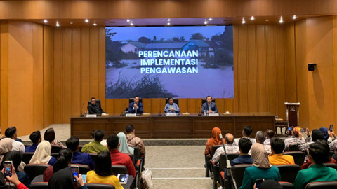 Acara launching dan bedah buku berjudul "Menegakkan Amanat Konstitusi Pendidikan" di Ruang Abdul Muis, Kompleks Parlemen Senayan, Jakarta, Kamis (10/10/2024). Foto: Luthfi Humam/kumparan