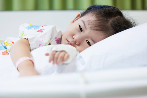 Ilustrasi Balita Kena Penyakit Kanker. Foto: Shutterstock