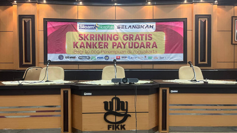 Skrining gratis kanker payudara yang dilaksanakan oleh Siloam Hospital di Gedung Dekanat FIKK UNY selama 11-12 Oktober 2024. Foto: Nawalre Bujanadi/Pandangan Jogja