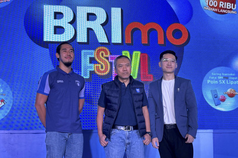 BRI Luncurkan Kartu Debit Contactless. Foto: Ave Airiza Gunanto/kumparan