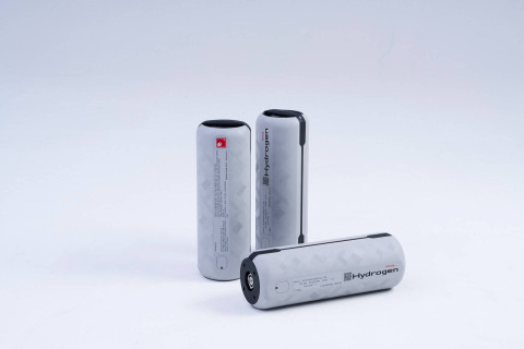 Toyota Motor Corporation (TMC) perkenalkan teknologi Portable Hydrogen Cartridge di ajang Japan Mobility Show Bizweek 2024. Foto: Toyota
