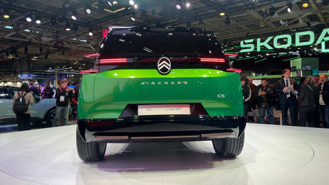 Citroen C4 Aircross Concept yang melakoni debut global di Paris Motor Show 2024.  Foto: Aditya Pratama Niagara/kumparan
