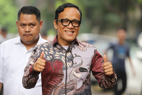 Immanuel Ebenezer mendatangi kediaman Presiden terpilih Prabowo Subianto di Jalan Kertanegara, Jakarta Selatan, Selasa (15/10/2024). Foto: Iqbal Firdaus/kumparan