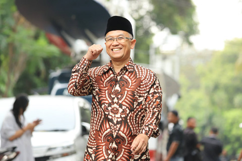 Atip Latiful Hayat mendatangi kediaman Presiden terpilih Prabowo Subianto di Jalan Kertanegara, Jakarta Selatan, Selasa (15/10/2024). Foto: Iqbal Firdaus/kumparan