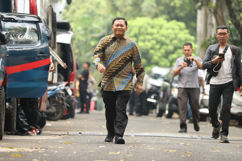 Eks Kasum TNI Didit Ashaf mendatangi kediaman Presiden terpilih Prabowo Subianto di Jalan Kertanegara, Jakarta Selatan, Selasa (15/10/2024). Foto: Iqbal Firdaus/kumparan
