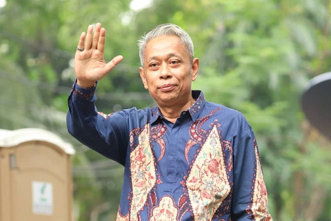 Ketum Partai Prima Agus Jabo Priyono mendatangi kediaman Presiden terpilih Prabowo Subianto di Jalan Kertanegara, Jakarta Selatan, Selasa (15/10/2024). Foto: Iqbal Firdaus/kumparan