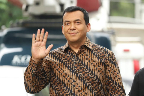 Dirjen Imigrasi Silmy Karim mendatangi kediaman Presiden terpilih Prabowo Subianto di Jalan Kertanegara, Jakarta Selatan, Selasa (15/10/2024). Foto: Iqbal Firdaus/kumparan