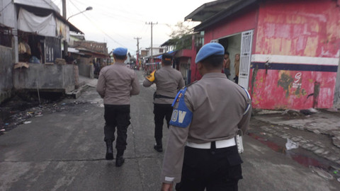 Polisi mendatangi TKP keributan remaja di Belawan, Medan. Foto: Dok. Polres Medan