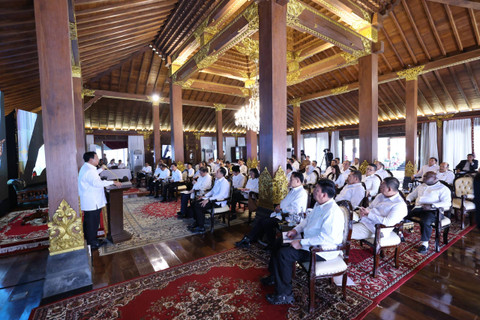 Suasana pengarahan calon menteri oleh Prabowo Subianto di Hambalang, Rabu (16/10/2024). Foto: Dok. Istimewa