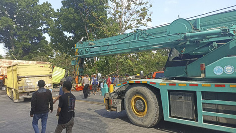 Kecelakaan di Jalan Yogya-Wates, 2 orang tewas, Jumat (18/10/2024). Foto: Dok. Polres Bantul