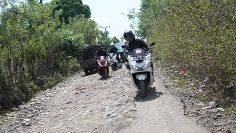 Acara Honda Bikers Day (HBD) 2024 yang berlangsung di Pulau Sulawesi tarik ribuan pecinta motor skutik PCX160.  Foto: dok. Astra Honda Motor