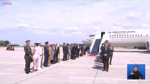 Menteri Kabinet Indonesia Maju di Base Ops Lanud Halim Perdanakusuma, Jakarta, Minggu (20/10/2024). Foto: YouTube/Sekretariat Presiden