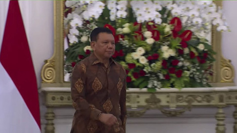 Wamensesneg Bambang Eko Suharyanto saat di panggil oleh Presiden Prabowo Subianto di Istana Negara, Jakarta, Minggu (20/10/2024). Foto: YouTube/Sekretariat Presiden