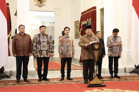 Presiden Prabowo Subianto mengumumkan Menteri dan Wakil Menteri Kabinet Merah Putih di Istana Kepresidenan, Jakarta, Minggu (20/10/2024). Foto: Dok. Istimewa
