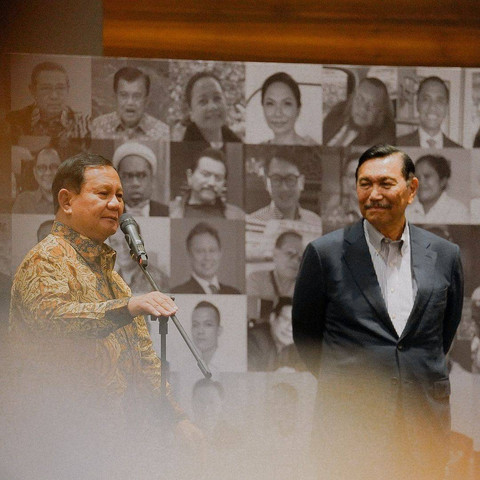 Luhut Binsar Pandjaitan bersama Presiden Prabowo. Dok: Instagram @luhut.pandjaitan