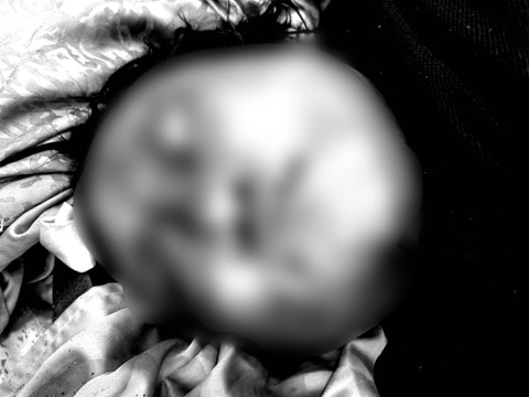 Jasad dalam tas berseprei di  jurang sekitar kawasan Taman Hutan Raya (Tahura), Kecamatan Dolat Rayat, Kabupaten Karo, Sumut. Foto: Dok. Istimewa